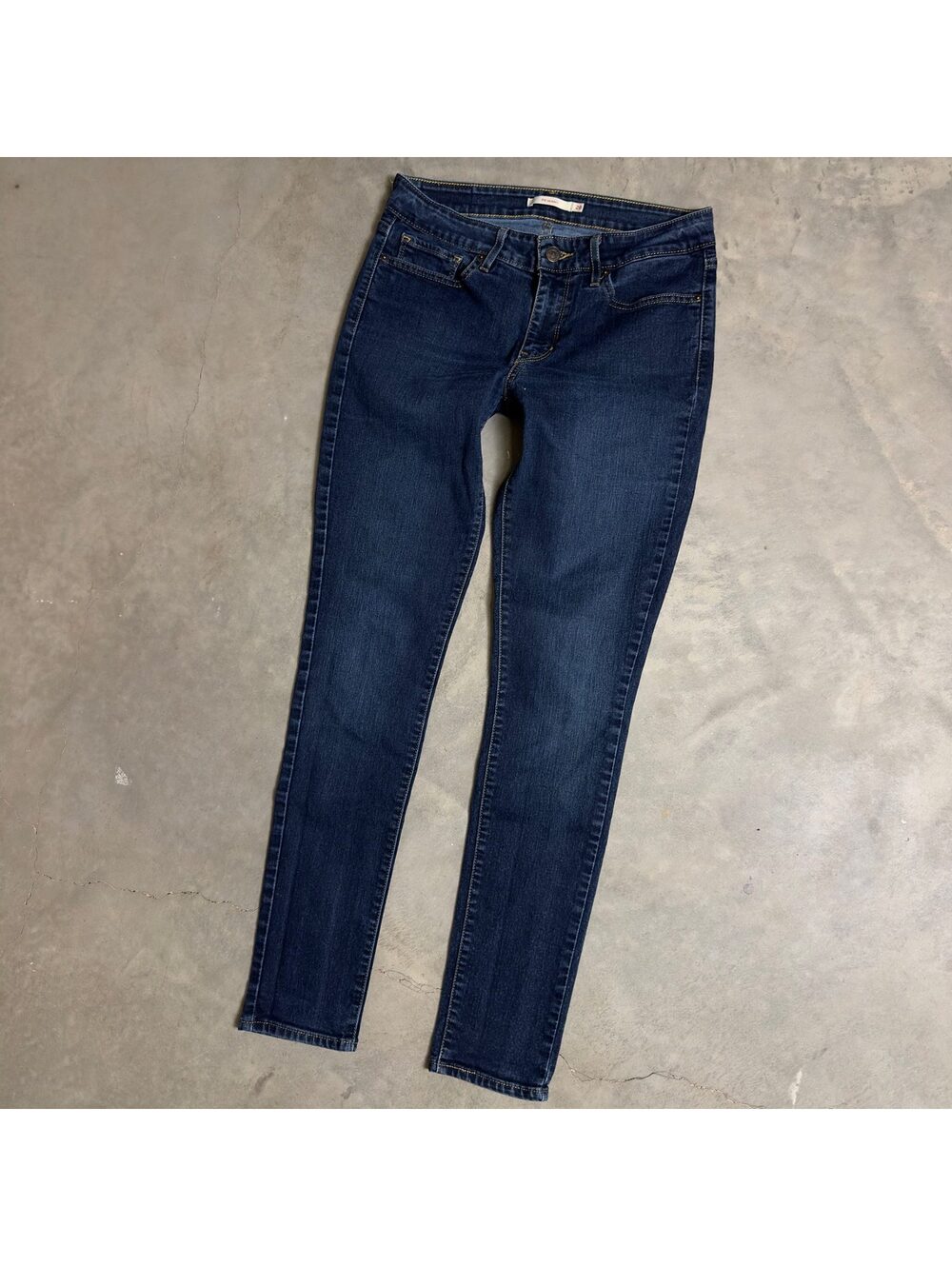 Levi's 711 Skinny Jeans Womens 28x30 Dark Wash